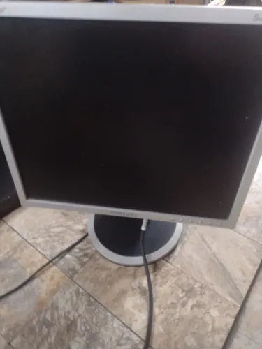 Monitor 17