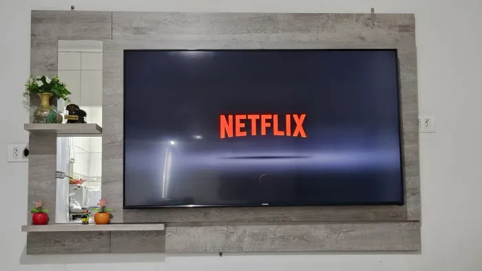 Painel para TV 55" com espelho