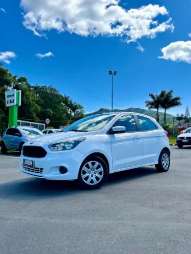 Ford KA 2018 COMPLETO - CARRO DE FAMÍLIA - IPVA 2026 PAGO