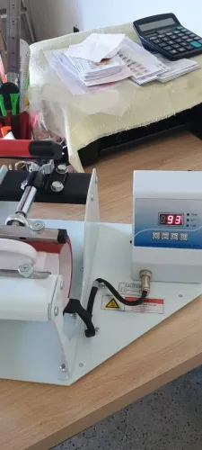 Prensa Térmica para Canecas