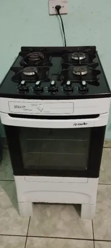 Fogão 4 bocas