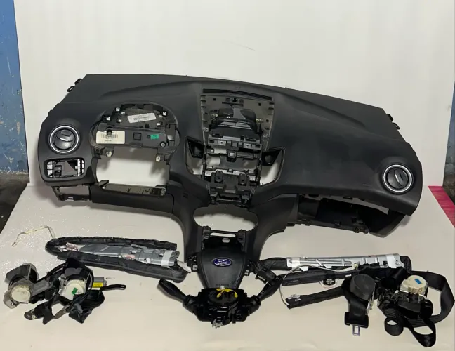Painel tabelier + airbags new fiesta 2014