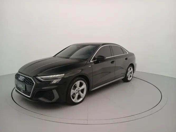 Audi A3 Sedan S-line 2.0 TFSI S-tronic 2023