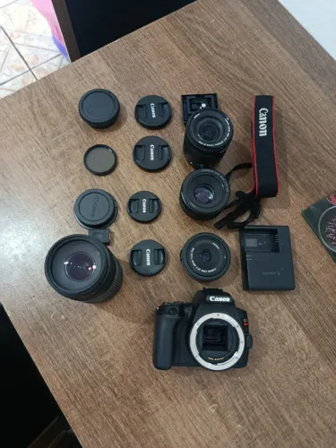 câmera canon eos sl3 (250D) seminova + kit com 4 lentes