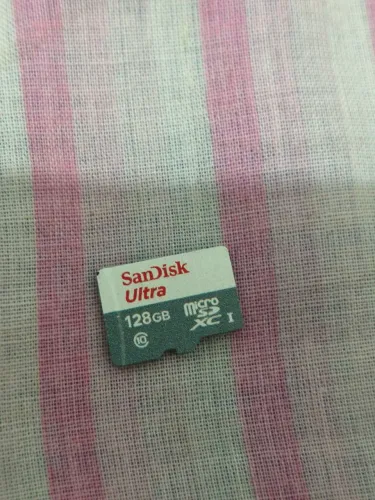 Cartão de memória 128 GB