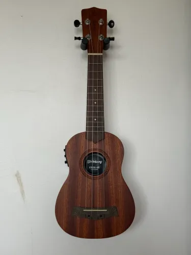 Ukulele strinberg elétrico