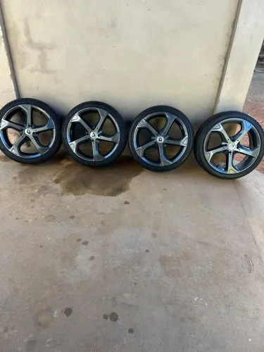 Rodas Volcano aro 17