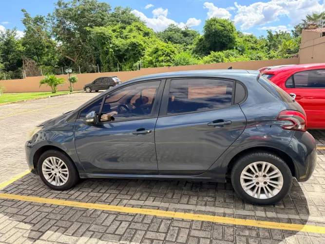 Peugeot 208 Active Pack 1.2 Flex 12V 5P Mec. 2017