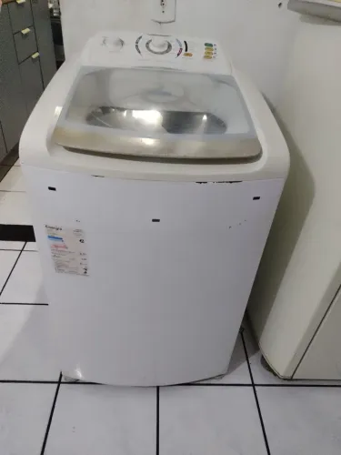 Máquina de lavar roupa Eletrolux 10k