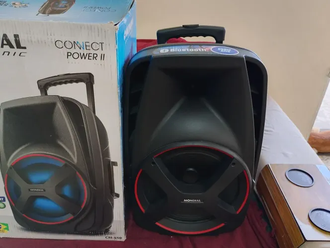 Caixa de som mondial Bluetooth CM 550 Semi Nova