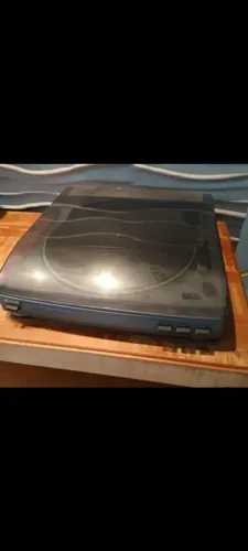 Toca disco vinil aiwa com agulha funcionando