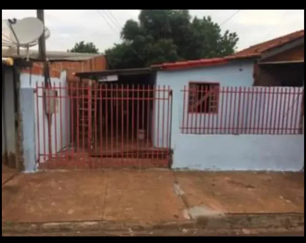 Casa com terreno em Platina