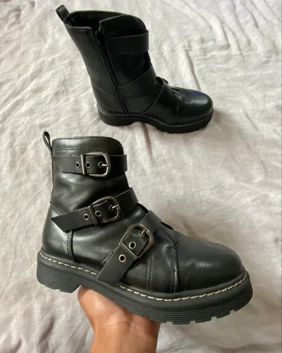Bota Coturno Cravo e Canela 