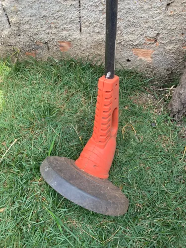 Roçadeira de grama 