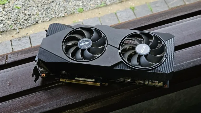 Placa de vídeo ASUS DUAL RTX 2070 8gb