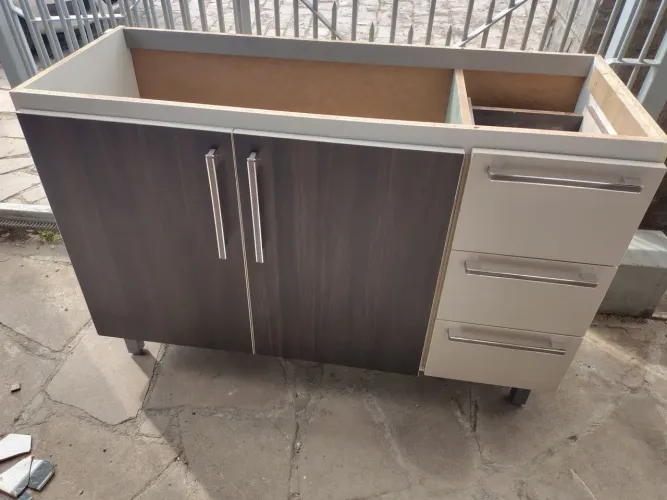 Com entrega balcão de pia novo 