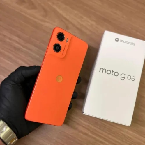 Celular Moto G06 4G - 128/4 - Laranjado 