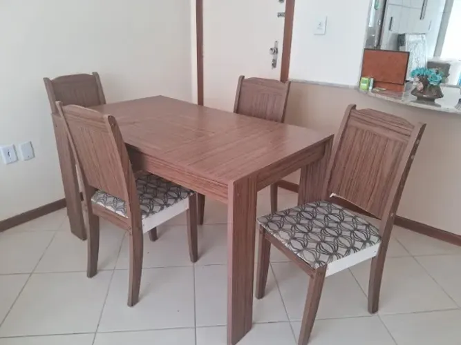 mesa da jantar quadrada 4 lugares