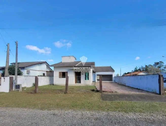 Casa com Edícula Disponível Para Locação no Morro dos Conventos  Araranguá/SC