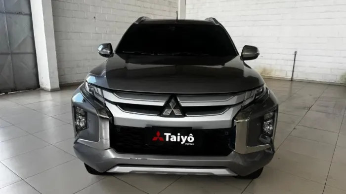 Mitsubishi L200 Triton Sport HPE-S 2.4 CD Dies. AUT 2022