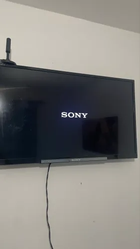 TV SONY 32 - PARA RETIRADAS DE PEÇA OU CONSERTO