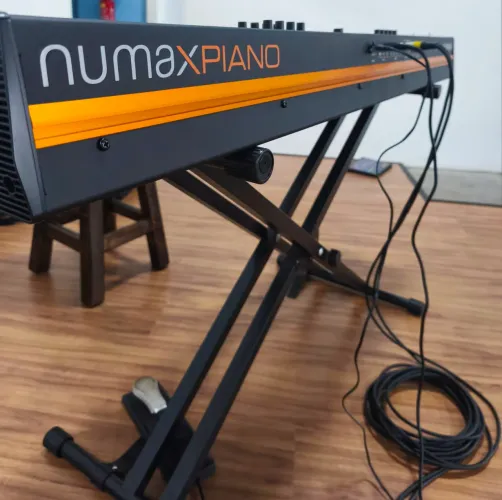 NUMA X PIANO 88 teclas - NOVO