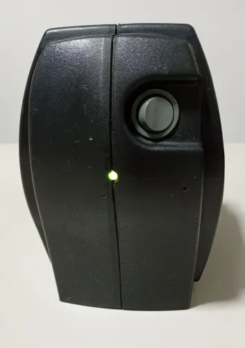 Estabilizador de Tensão Enermax Exxa Power 300VA