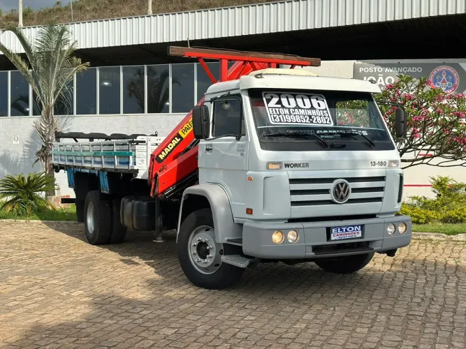 CAMINHÃO MUNK TOCO A VENDA VOLKSWAGEN 13-180
