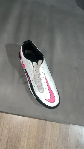 Chuteira Nike Phanton