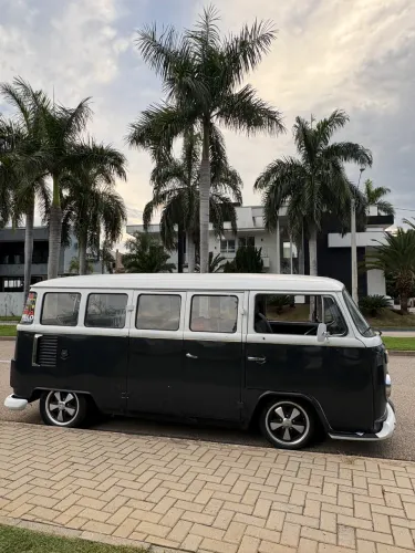 Volkswagen Kombi Standard/ Luxo/ Serie Prata 1991