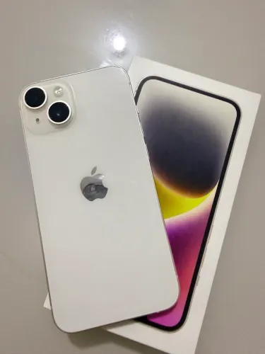 Vende se IPhone 14 256