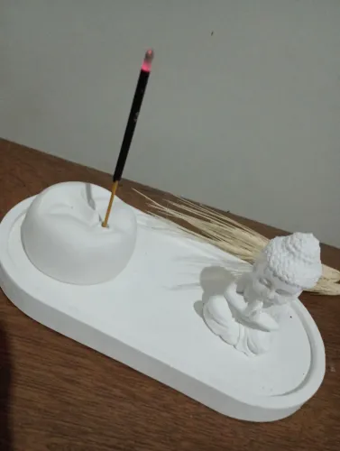 Porta incenso carinha de lua