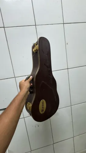 Vende- se cavaquinho