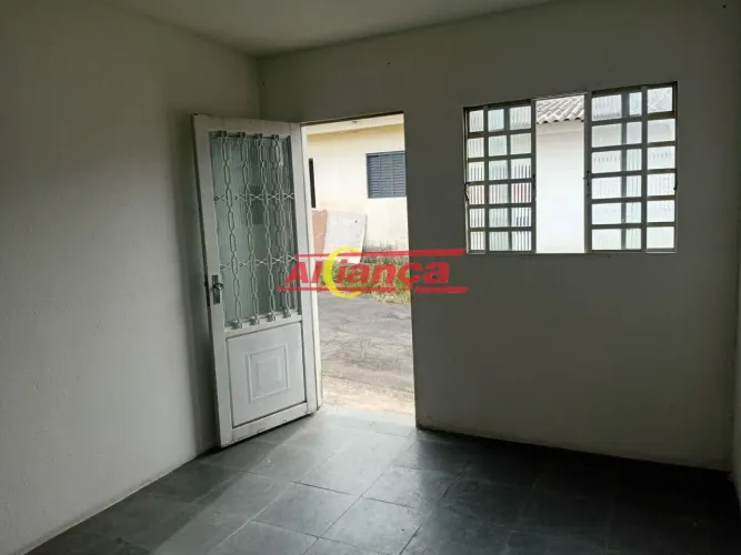 Casa com 1 quarto para alugar, 69,33m² - Jd Diogo- Guarulhos/SP, R$ 1.200,00