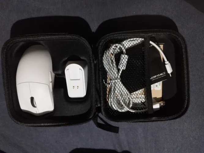 Mouse Gamer AJAZZ AJ139P Branco Wireless 32000 DPI com Doca