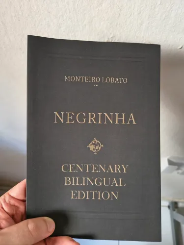 Livro Monteiro Lobato (Edição centenária bilíngue)