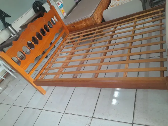CAMA CASAL MADEIRA MACIÇA