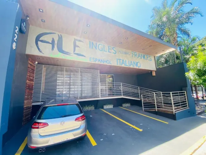 Salão comercial localizado em uma excelente região no centro da cidade de Marília