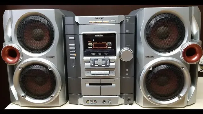 Aparelho de Som Mini System Sony MHC-RG90 com defeito