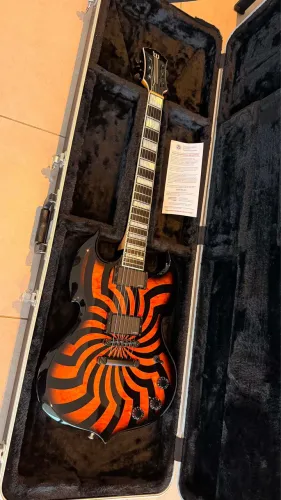 Guitarra Wylde Audio,EMG ativo ,zakk wylde