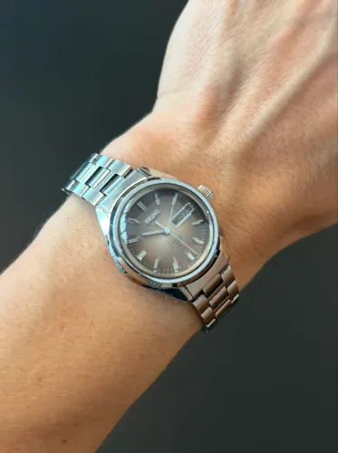 Seiko feminino automático hi-beat 
