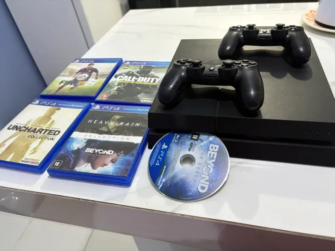 Ps4 fat 1tb dois controle 4 jogos oportunidade