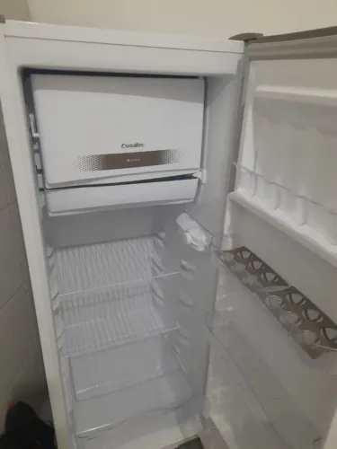 Vende se geladeira nova