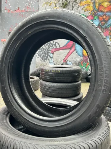 Pneu 225/45/17 Pirelli p7 por 220$ original meia vida