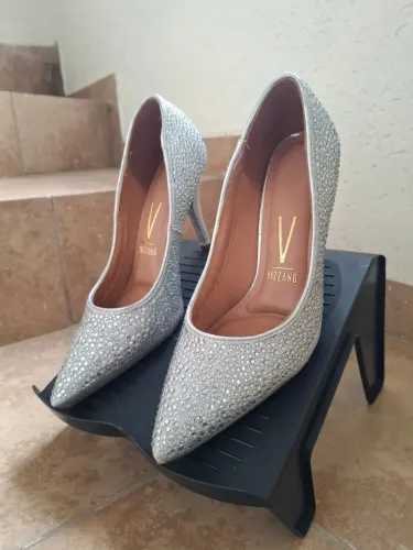 Sapato feminino scarpin com strass, prata, nr.35