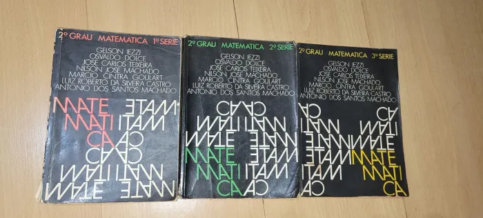 Livros de matemática gelson iezzi usados