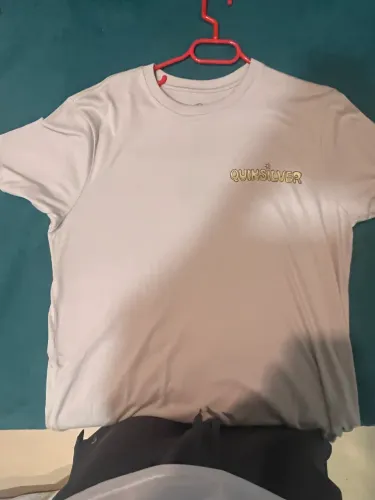 Camiseta Quiksilver nunca usada!