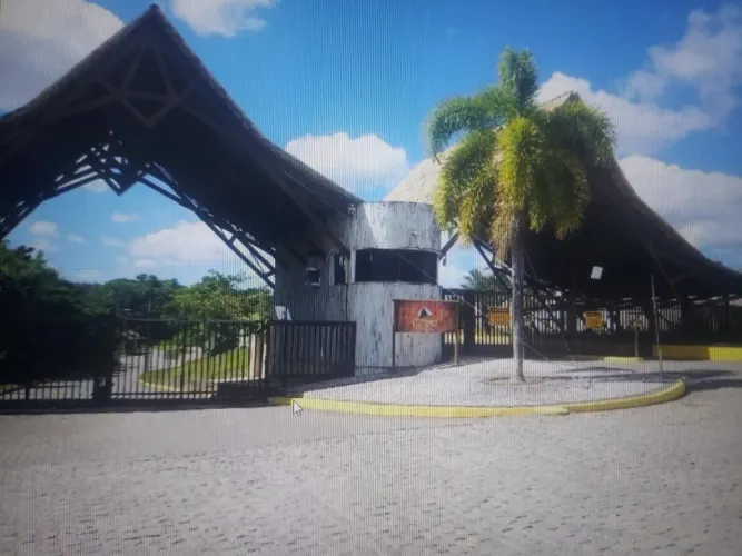Terreno para Venda em Simões Filho, BR 324