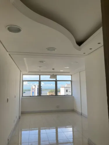 ALUGA-SE SALA COMERCIAL COM LINDA VISTA PARA O GUAIBA