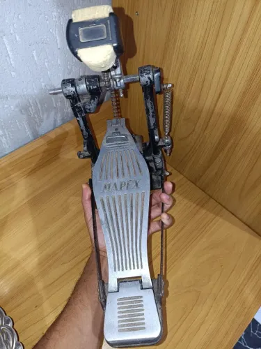 Pedal simples (mapex)